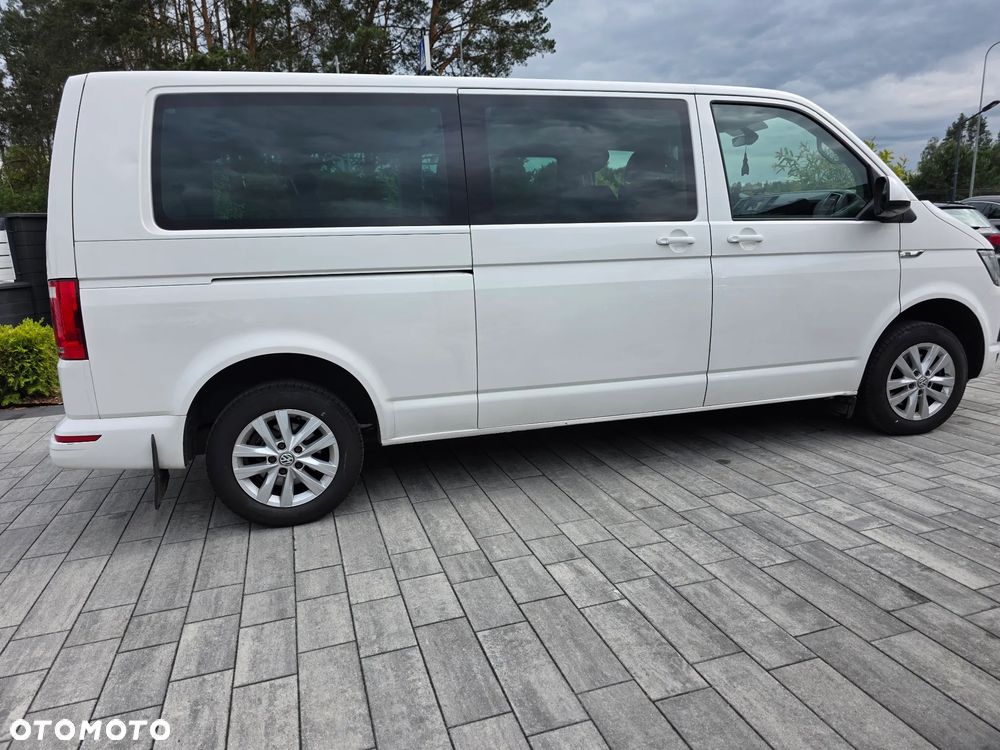 Volkswagen Caravelle - 8