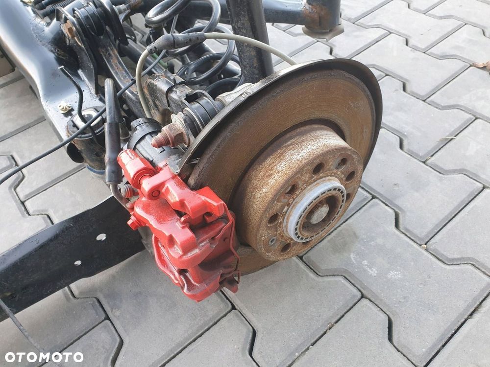 Belka tylna most Audi A3 8V - 6