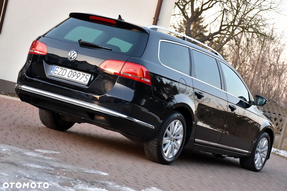 Volkswagen Passat 2.0 TDI DSG Comfortline - 3