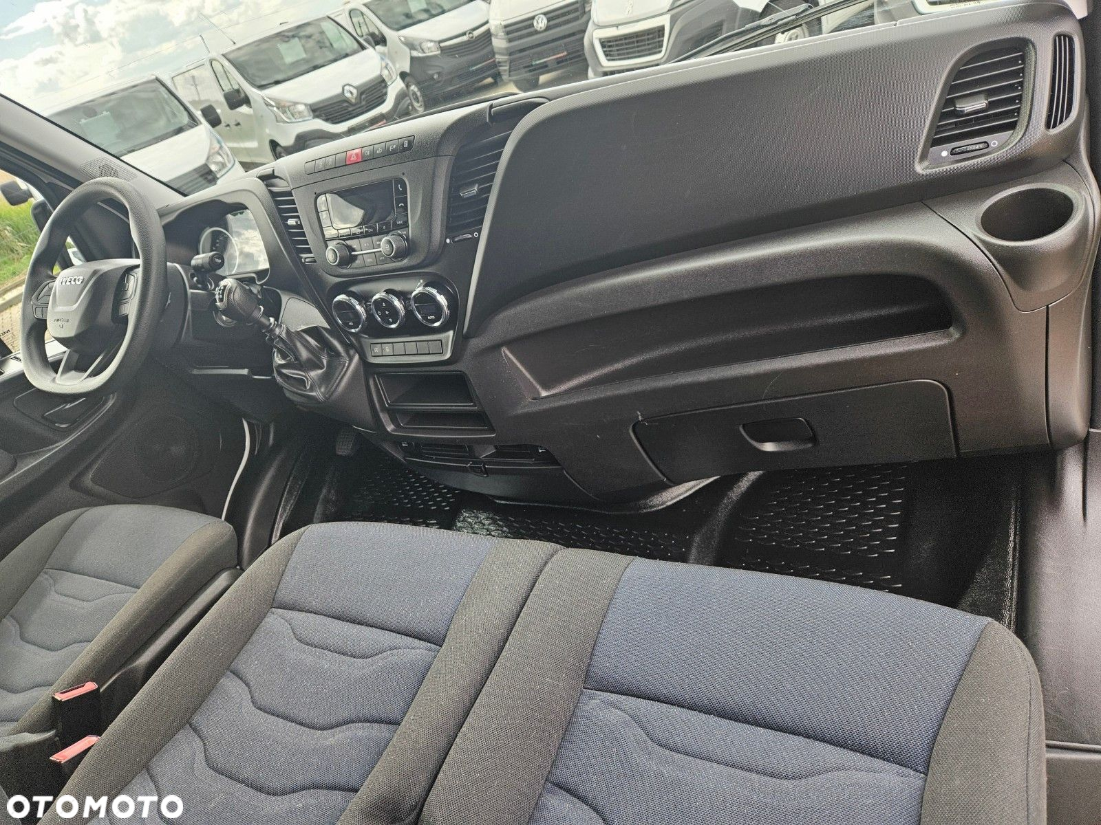 Iveco 35s16 L3H2 *104900zł NETTO* Brygadówka 6-cio osobowa 2,3HPi/160KM - 27