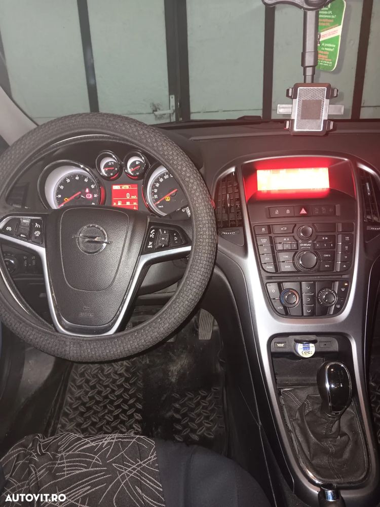 Opel Astra 1.6 TWINPORT ECOTEC Enjoy - 11