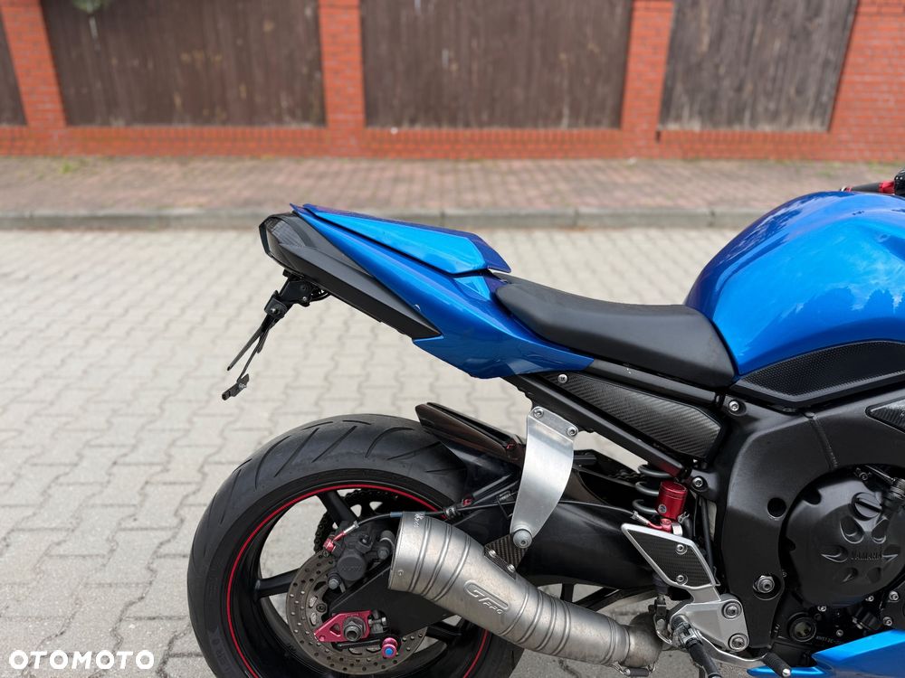 Yamaha FZ - 10