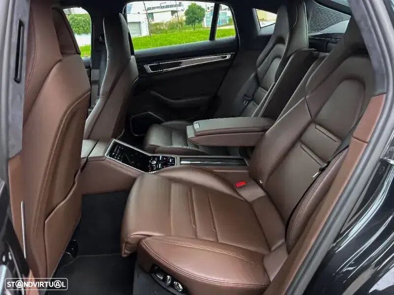 Porsche Panamera - 14