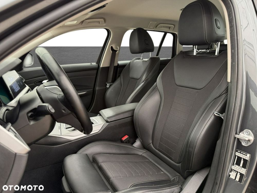 BMW Seria 3 - 17