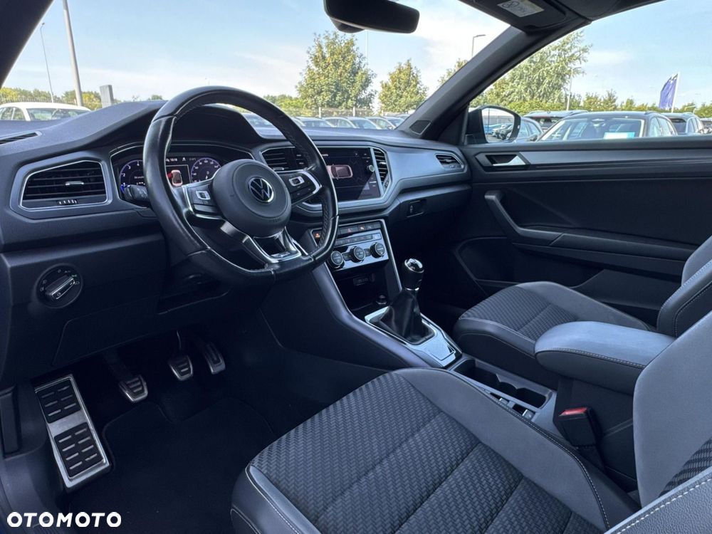 Volkswagen T-Roc - 18