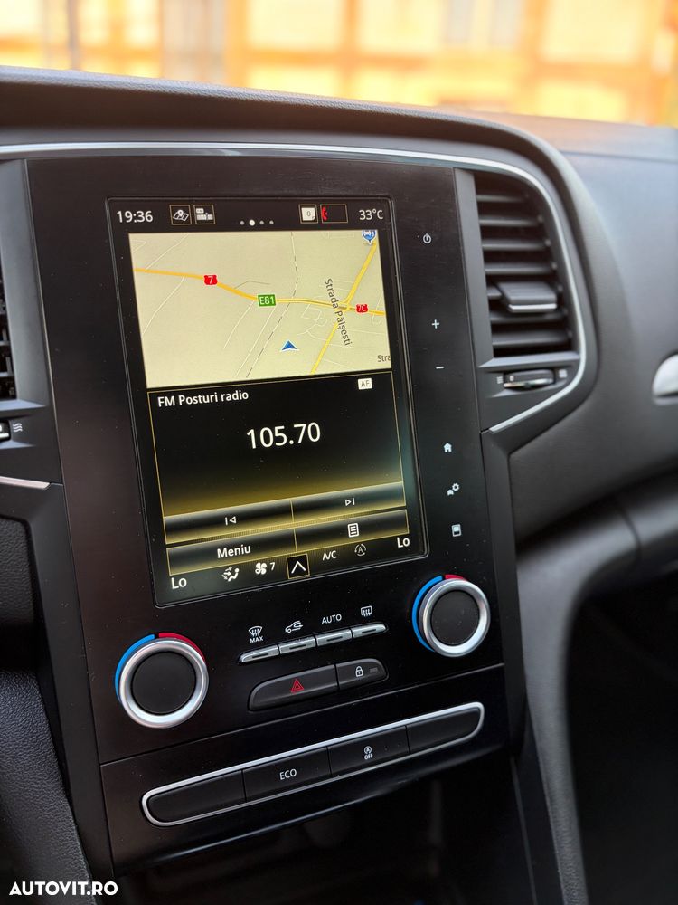 Renault Megane ENERGY TCe 130 INTENS - 11