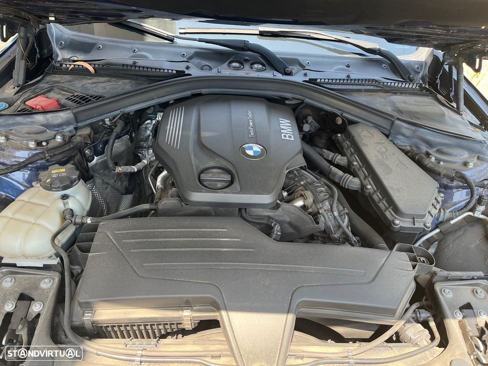 BMW 318 d Advantage - 18