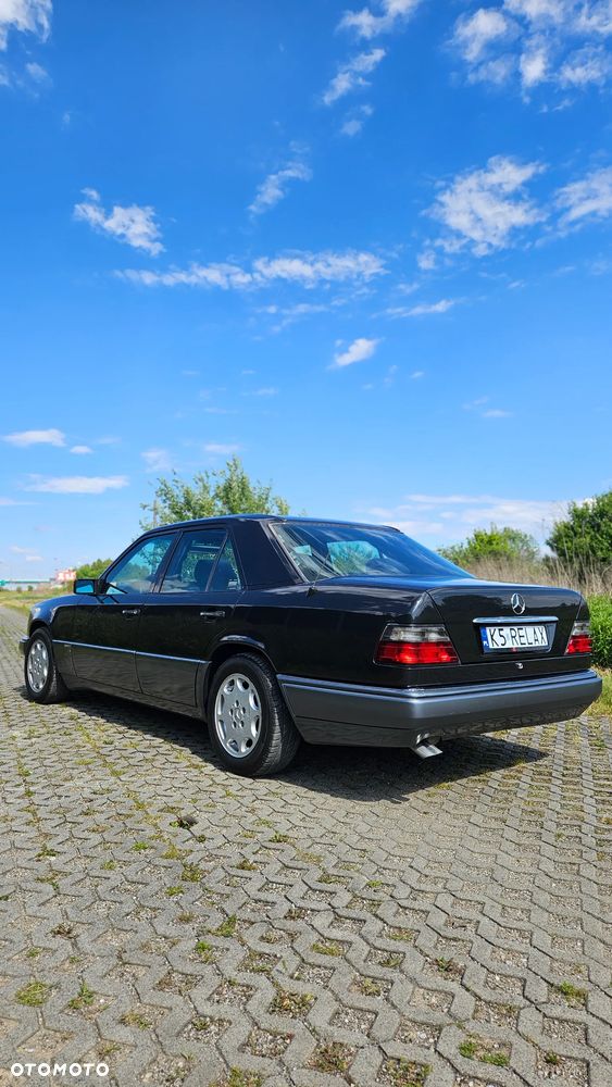 Mercedes-Benz Klasa E - 6