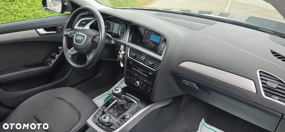 Audi A4 Avant - 29