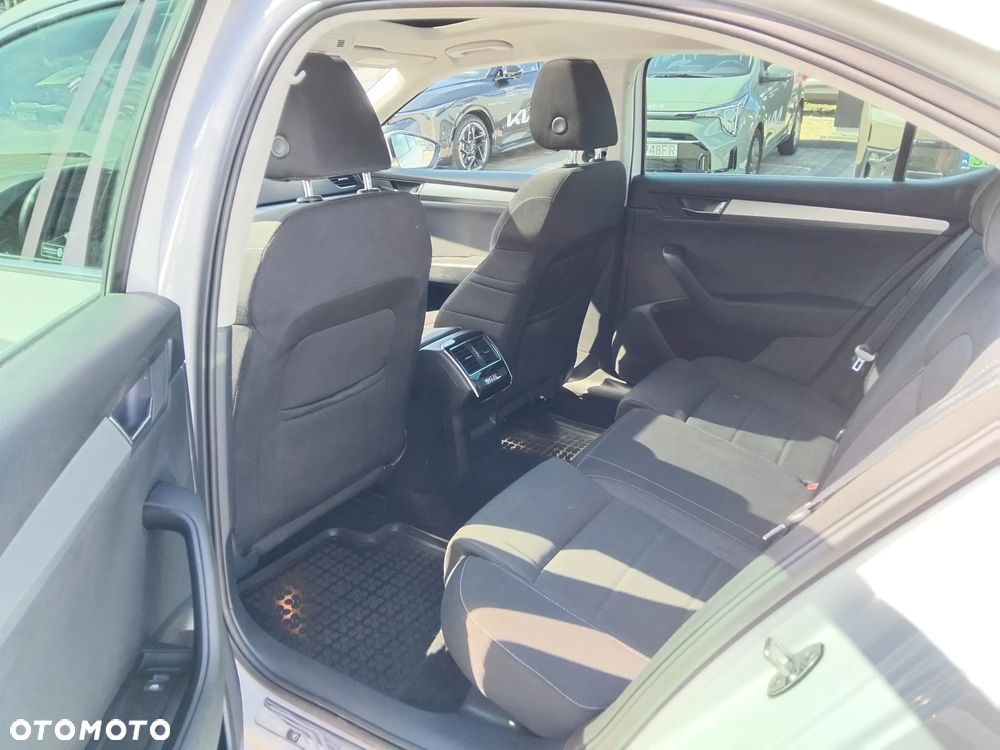 Skoda Superb 1.5 TSI Style DSG - 21