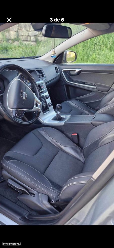 Volvo V60 2.0 D4 R-Design Start/Stop - 1