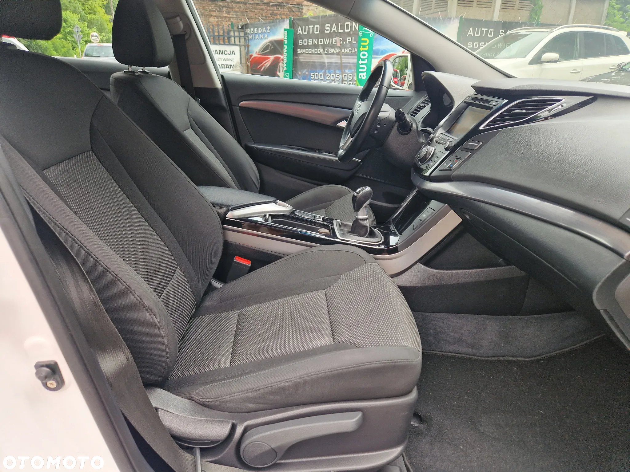 Hyundai i40 Kombi blue 1.6 Family+ - 34