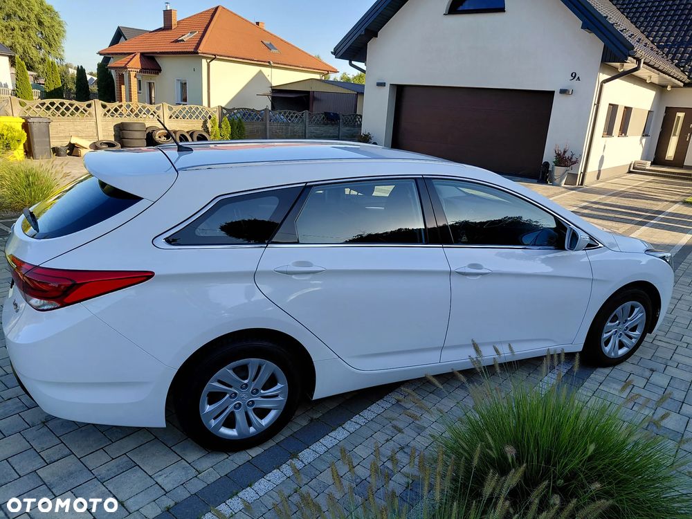 Hyundai i40 Kombi 1.6 Trend - 12