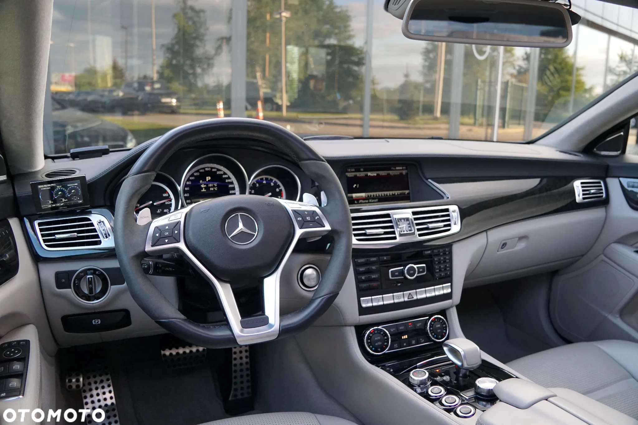 Mercedes-Benz CLS 63 AMG - 35