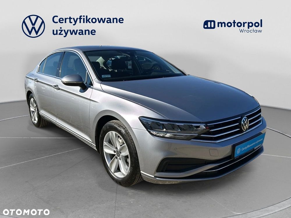 Volkswagen Passat 2.0 TDI Business DSG - 14