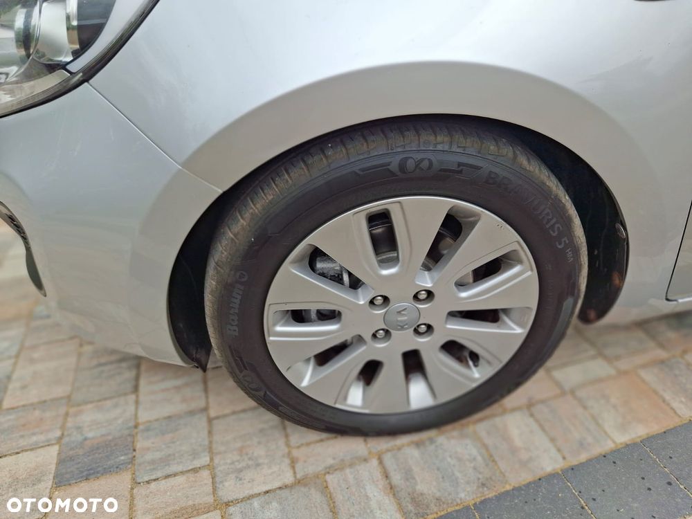 Kia Rio 1.2 ISG Dream Team Edition - 9