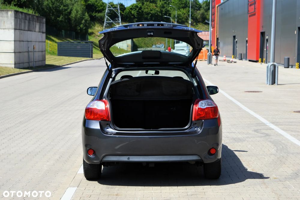 Toyota Auris 1.33 VVT-i Life Comfort - 30