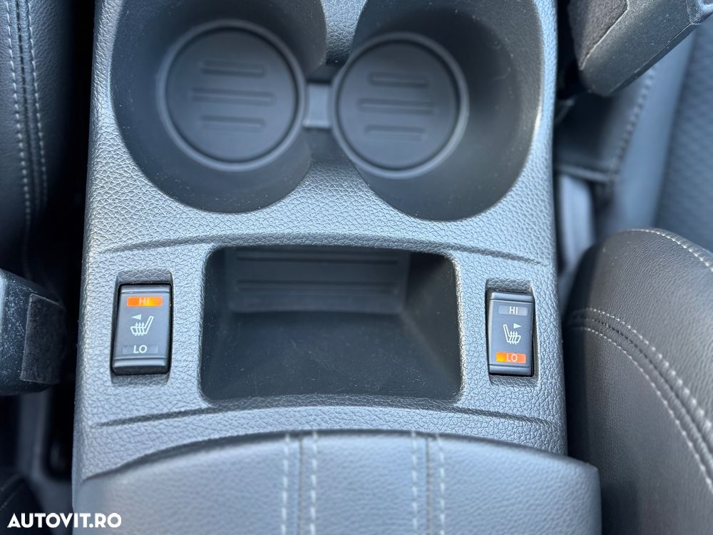 Nissan Qashqai 1.6 DCI Xtronic TEKNA+ - 35