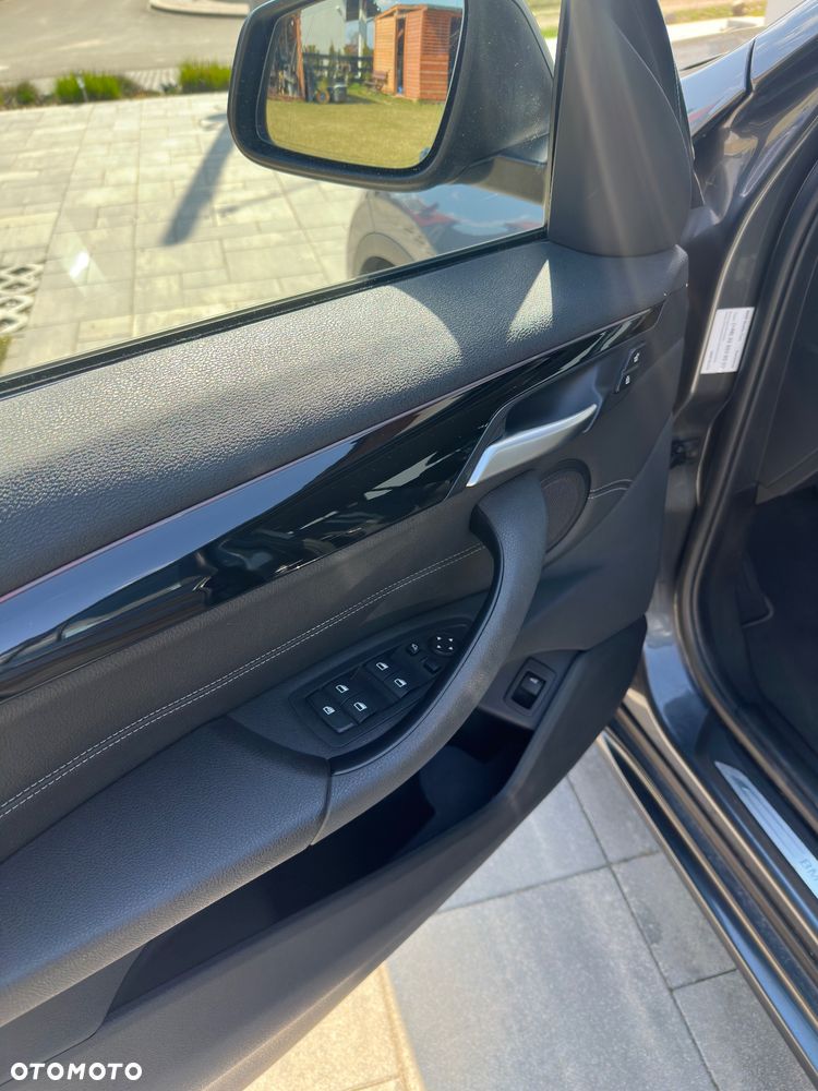 BMW X1 sDrive18i Sport Line - 9