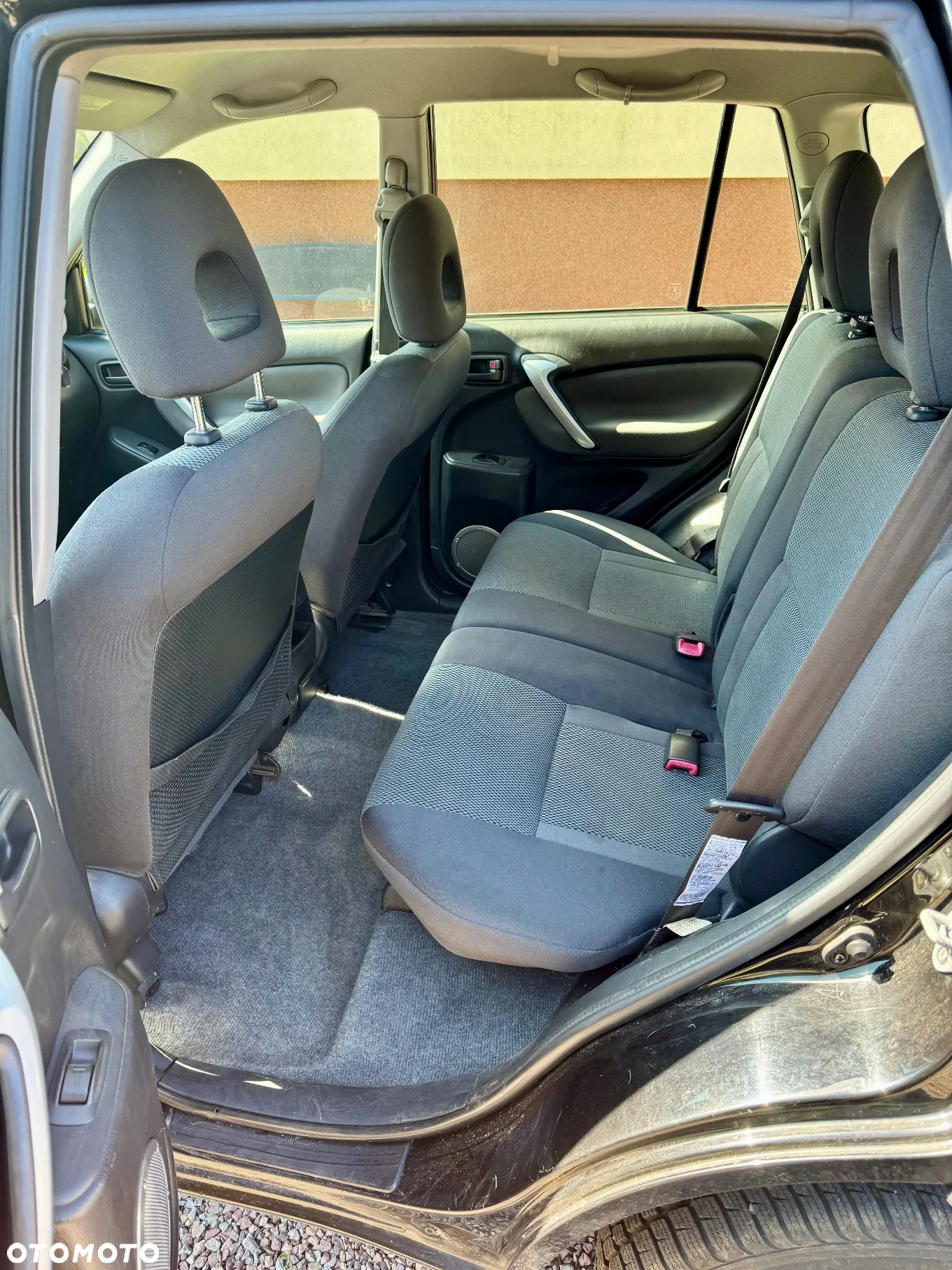 Toyota RAV4 - 7