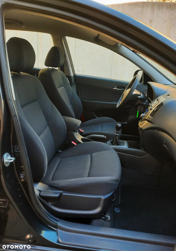 Hyundai i30 i30cw 1.6 Comfort - 10