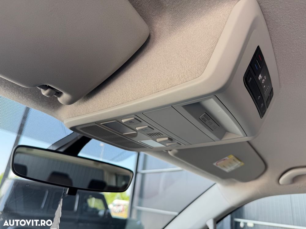 Volkswagen Transporter 2.0 TDI 81kW LR Comfortline - 24