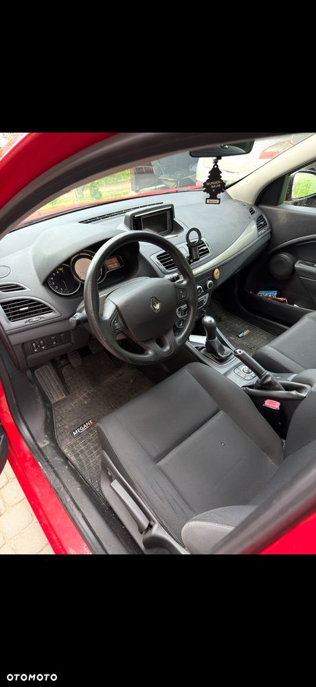 Renault Megane - 11