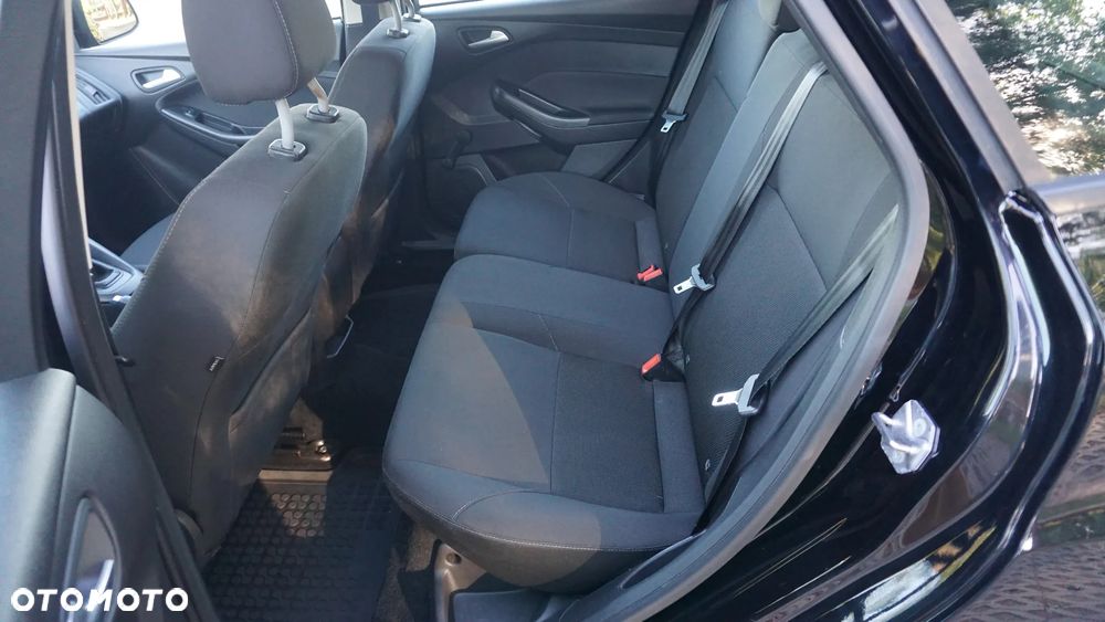 Ford Focus 1.6 SYNC Edition - 14