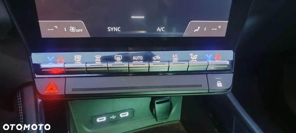 Renault Austral 1.2 E-Tech Full Hybrid 200 Iconic esprit Alpine MMT - 23
