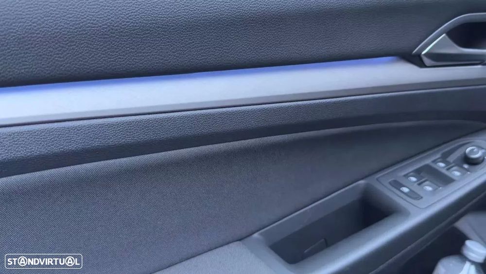 VW Golf 1.0 TSI Life - 10