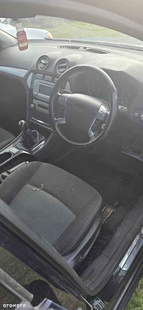 Ford Mondeo 2.0 S - 5