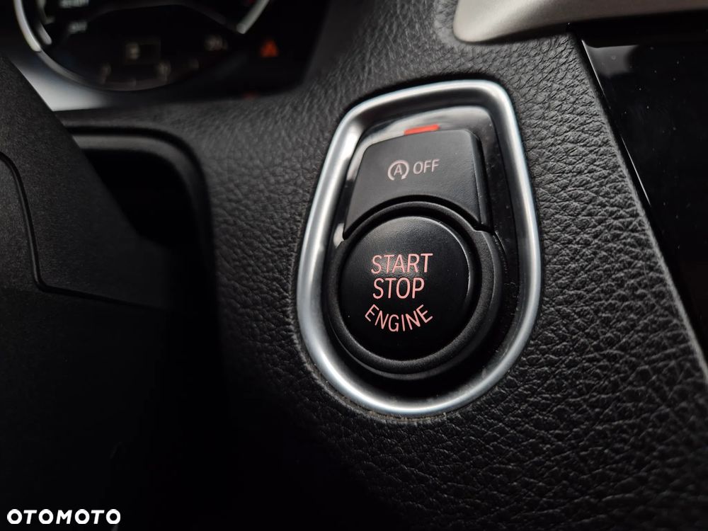 BMW Seria 1 116i - 18