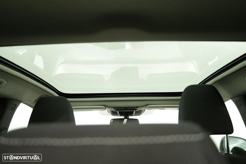 Nissan Qashqai 1.3 DIG-T N-Connecta - 24