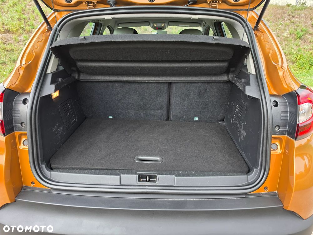 Renault Captur - 23
