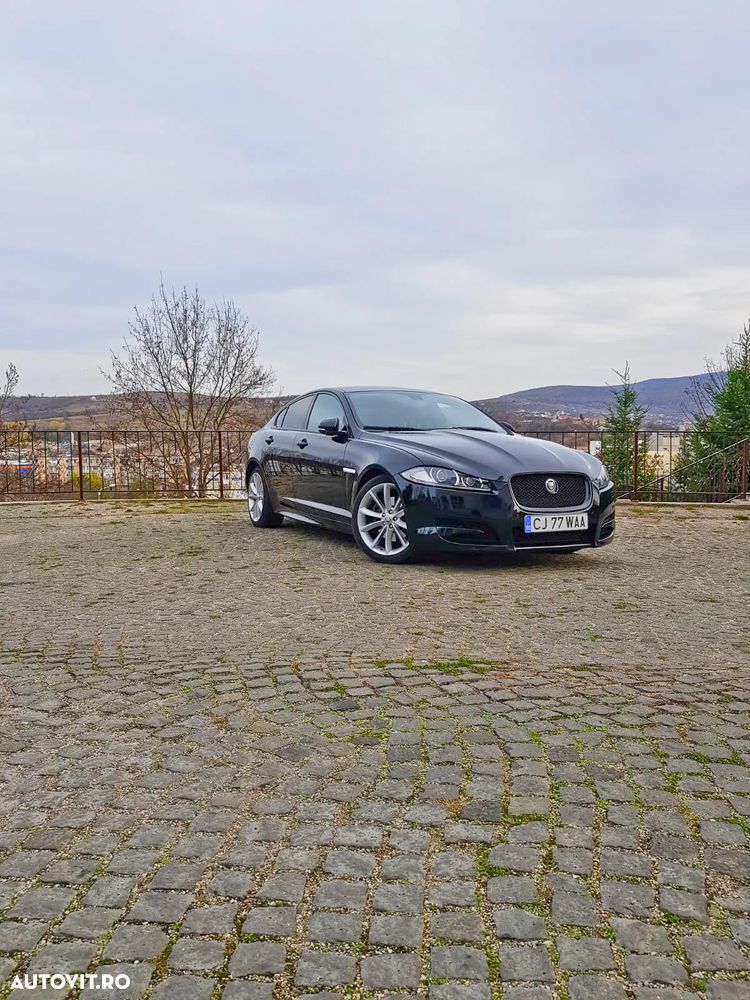Jaguar XF 2.2 Diesel - 1