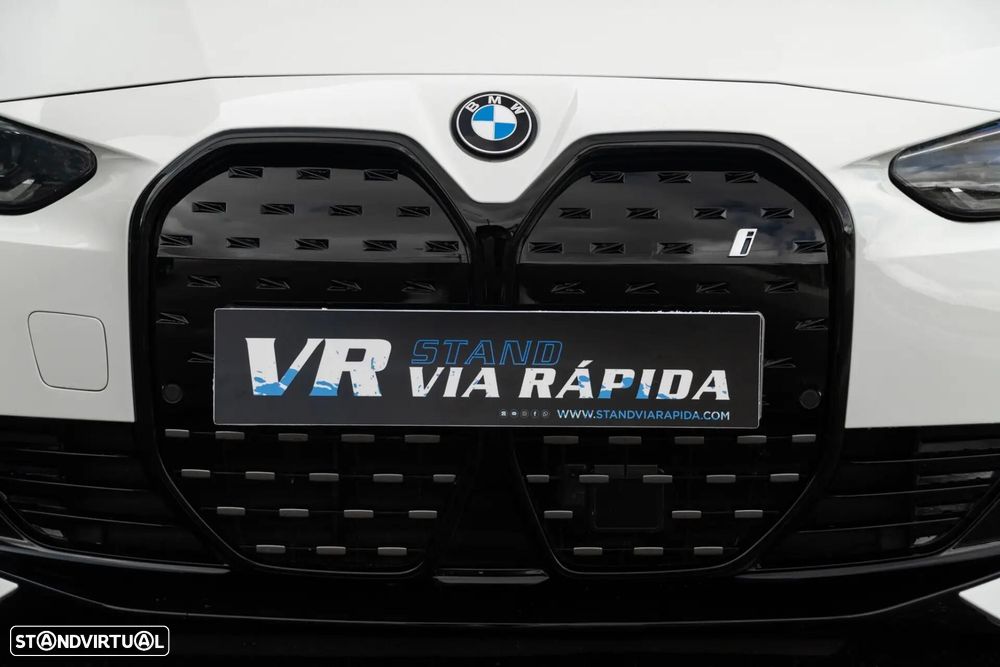 BMW i4 eDrive40 - 31