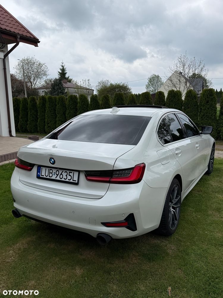 BMW Seria 3 330i M Sport - 7