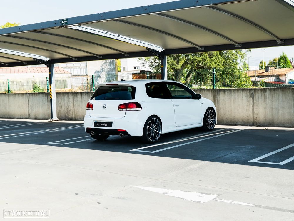 VW Golf 1.6 TDi Highline - 5