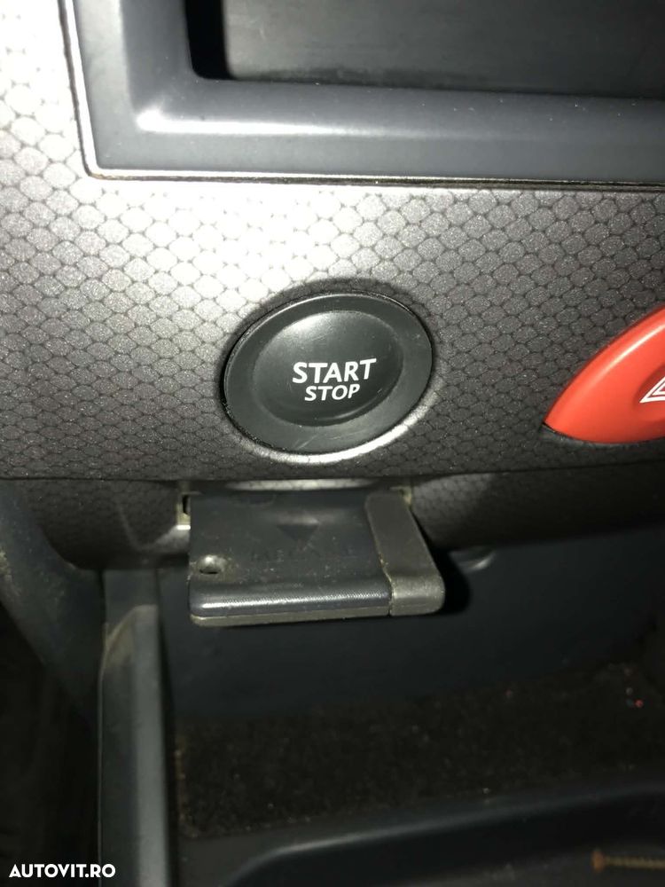 Renault Megane II 1.6 Influence - 11
