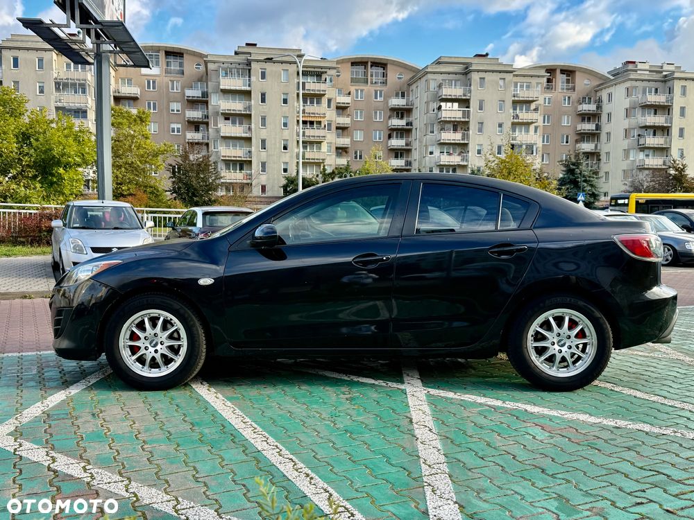 Mazda 3 2.0 Exclusive + - 4
