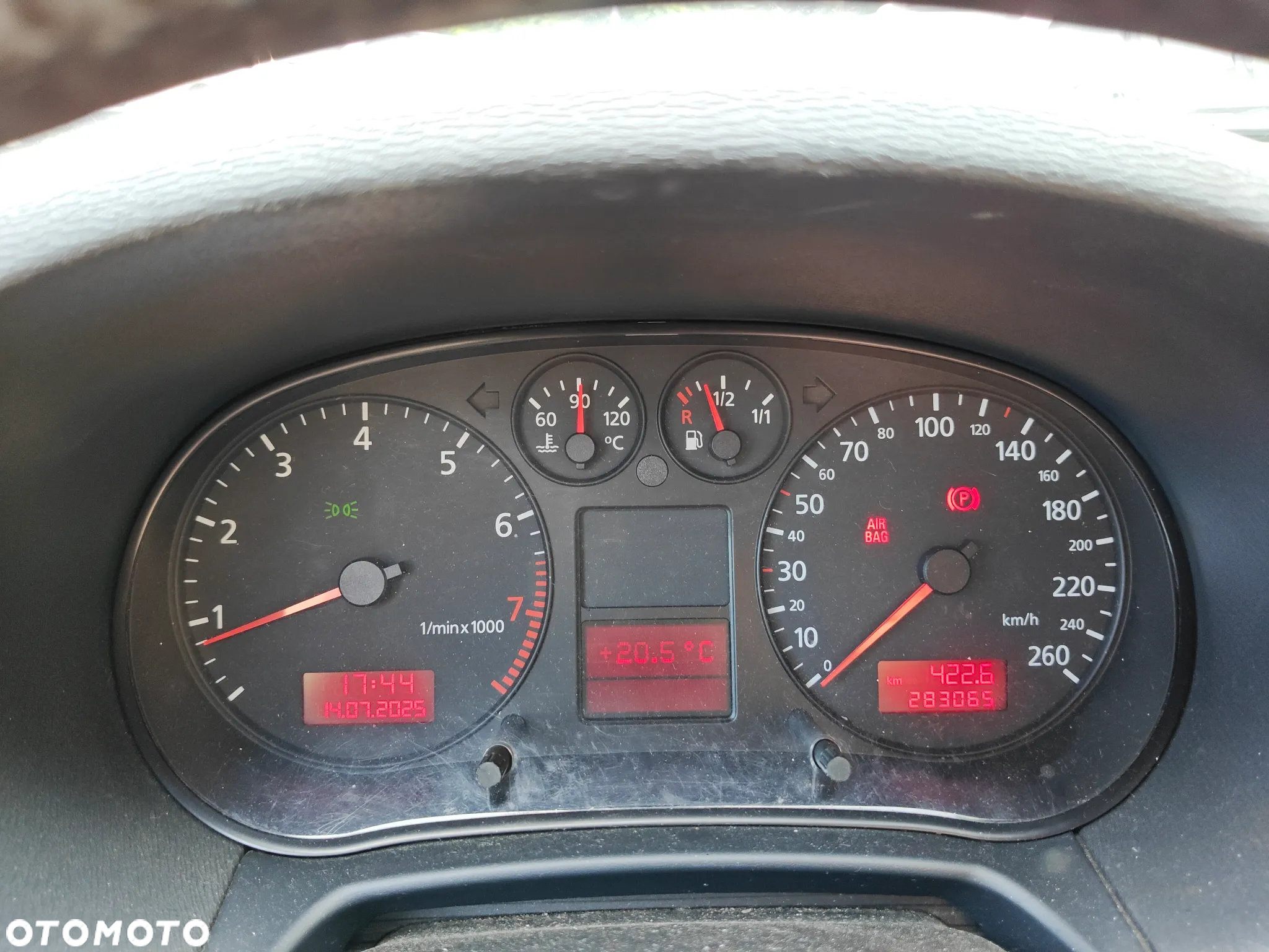 Audi A3 1.6 Ambiente - 21