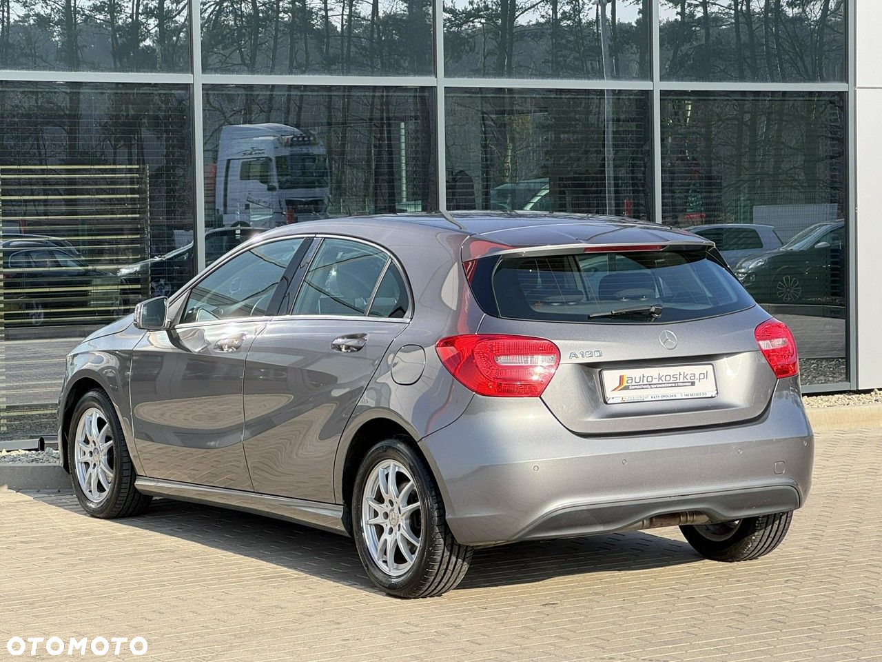 Mercedes-Benz Klasa A 180 (BlueEFFICIENCY) 7G-DCT Urban - 7