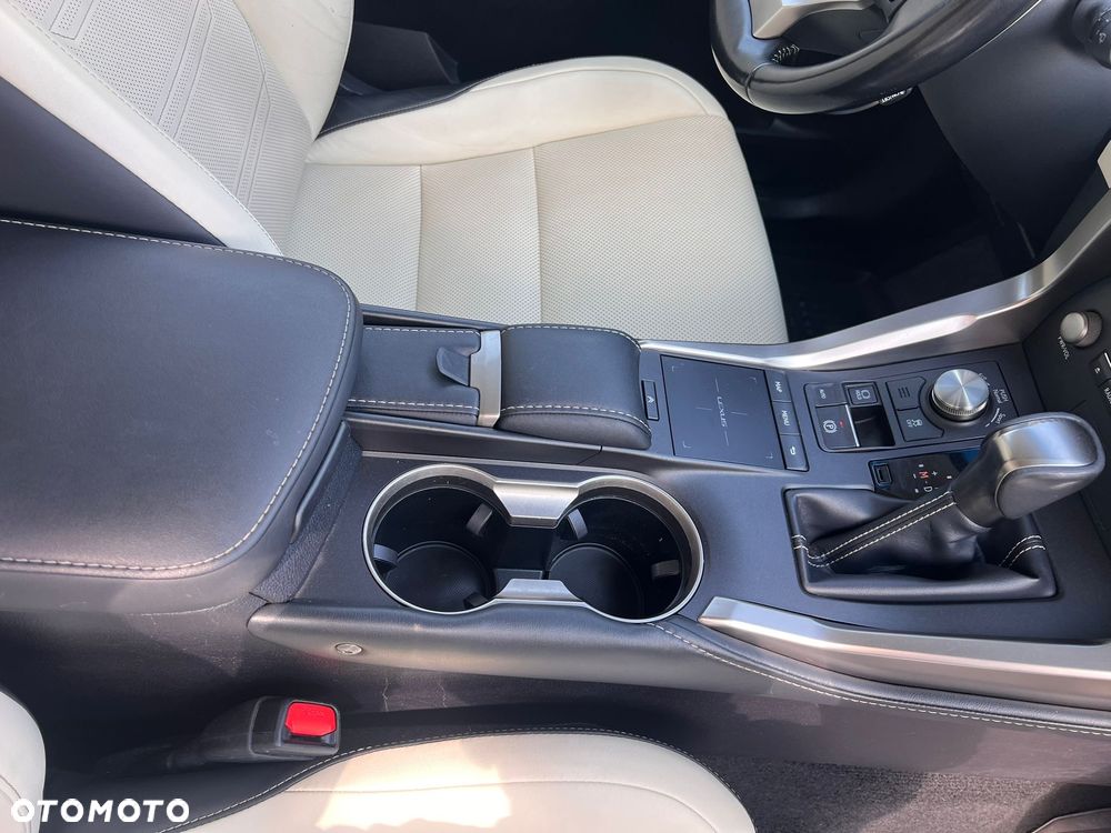 Lexus NX 300 Elegance Optimum AWD - 11