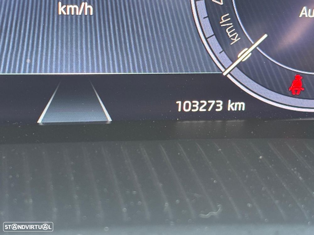 Skoda Octavia 2.0 TDI Style DSG - 26