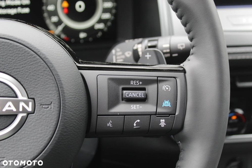 Nissan Qashqai 1.3 DIG-T MHEV N-Connecta Xtronic - 22
