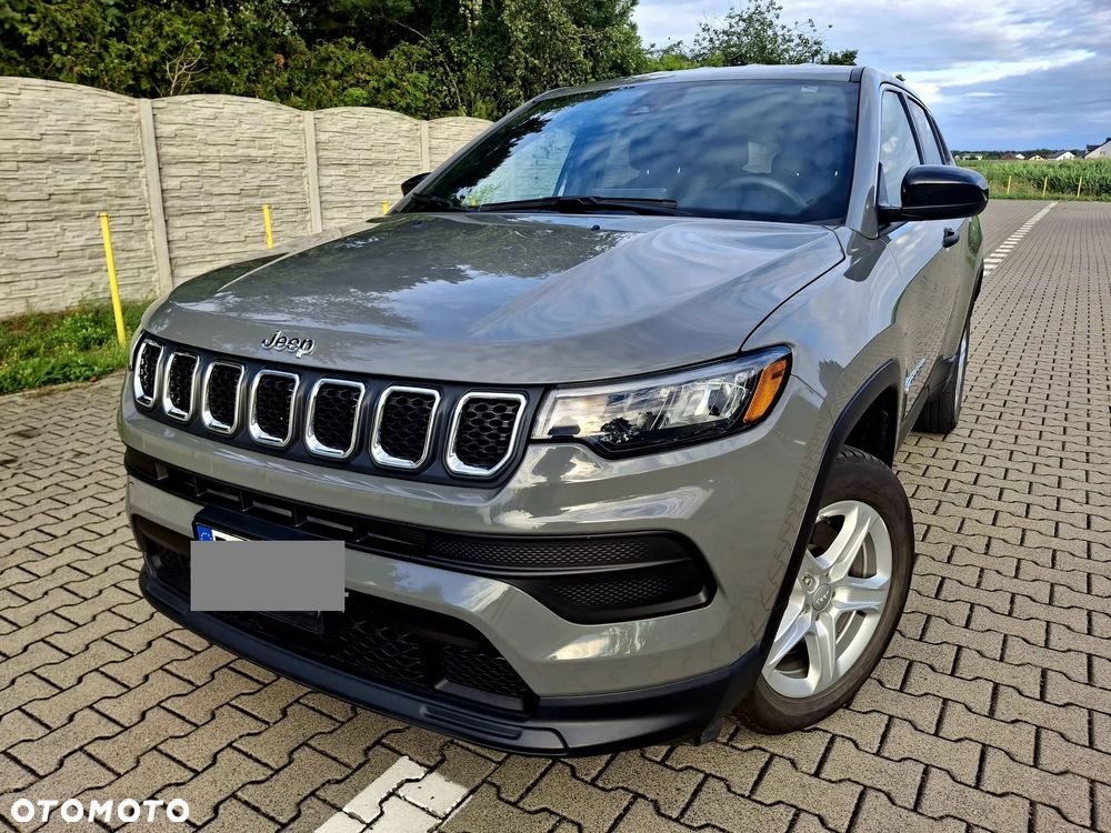 Jeep Compass - 1