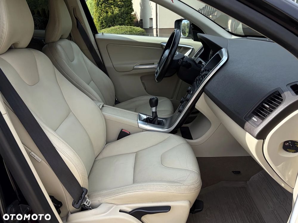 Volvo XC 60 D4 Summum - 7