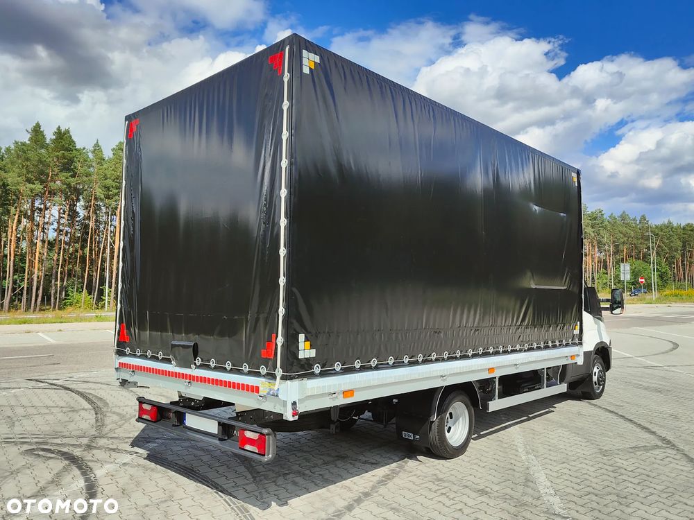 Iveco DAILY 50/35C15 BLIŹNIAK** Skrzynka+Plandeka+1x FIRANKA + PAKA dł.505cm/szer.246cm** POLSKI SALON** 210 tyś KM** DMC do 3.5T kat.B** - 5
