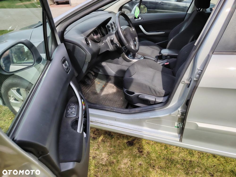 Peugeot 308 - 11