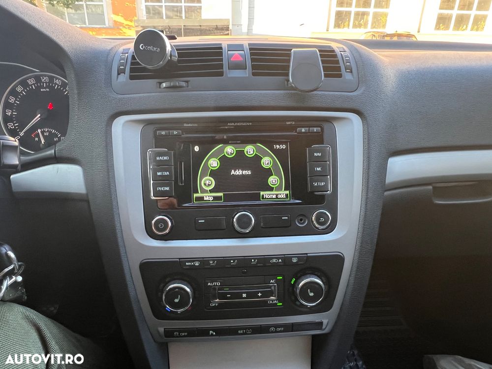 Skoda Octavia 1.6 TDI AMBITION - 7